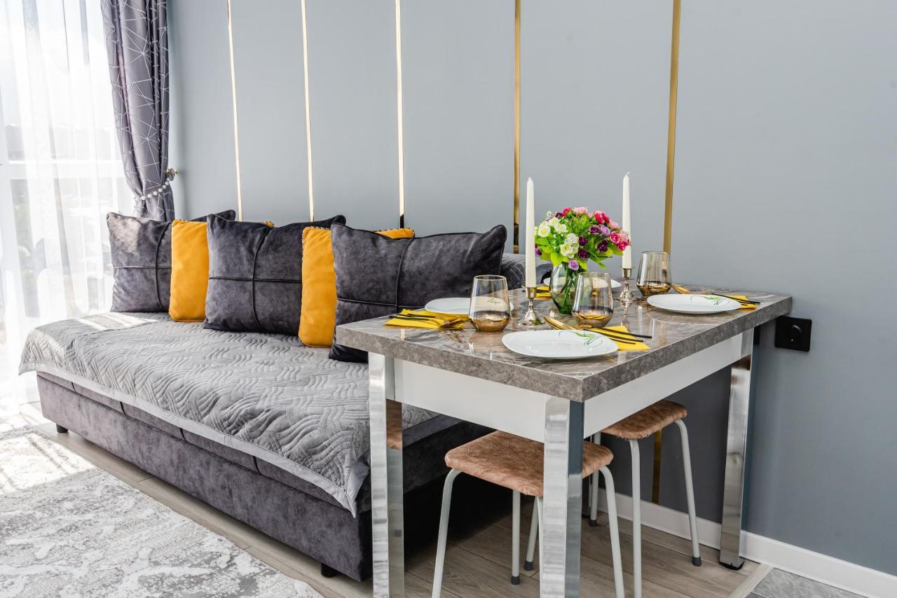 Heaven 10 Apartment Almaty Luaran gambar