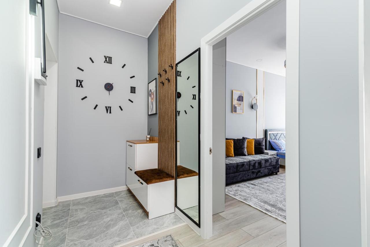 Heaven 10 Apartment Almaty Luaran gambar