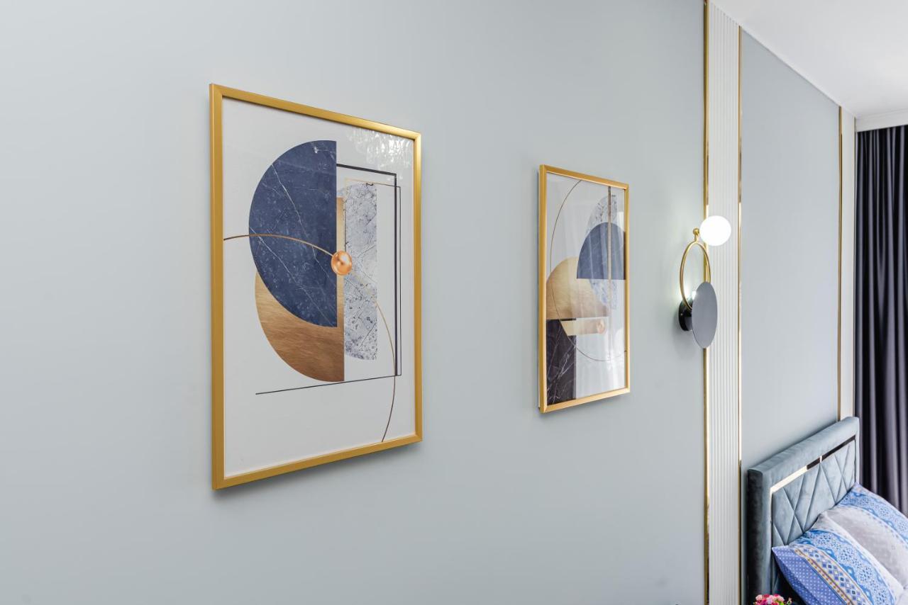 Heaven 10 Apartment Almaty Luaran gambar